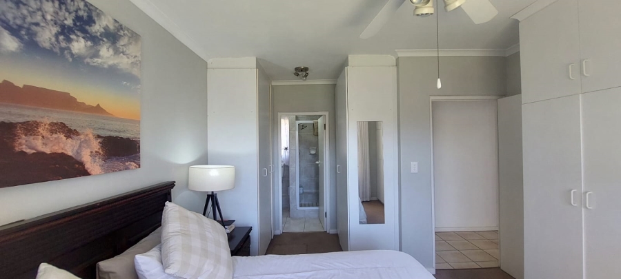 3 Bedroom Property for Sale in Greenways Golf Estate Western Cape